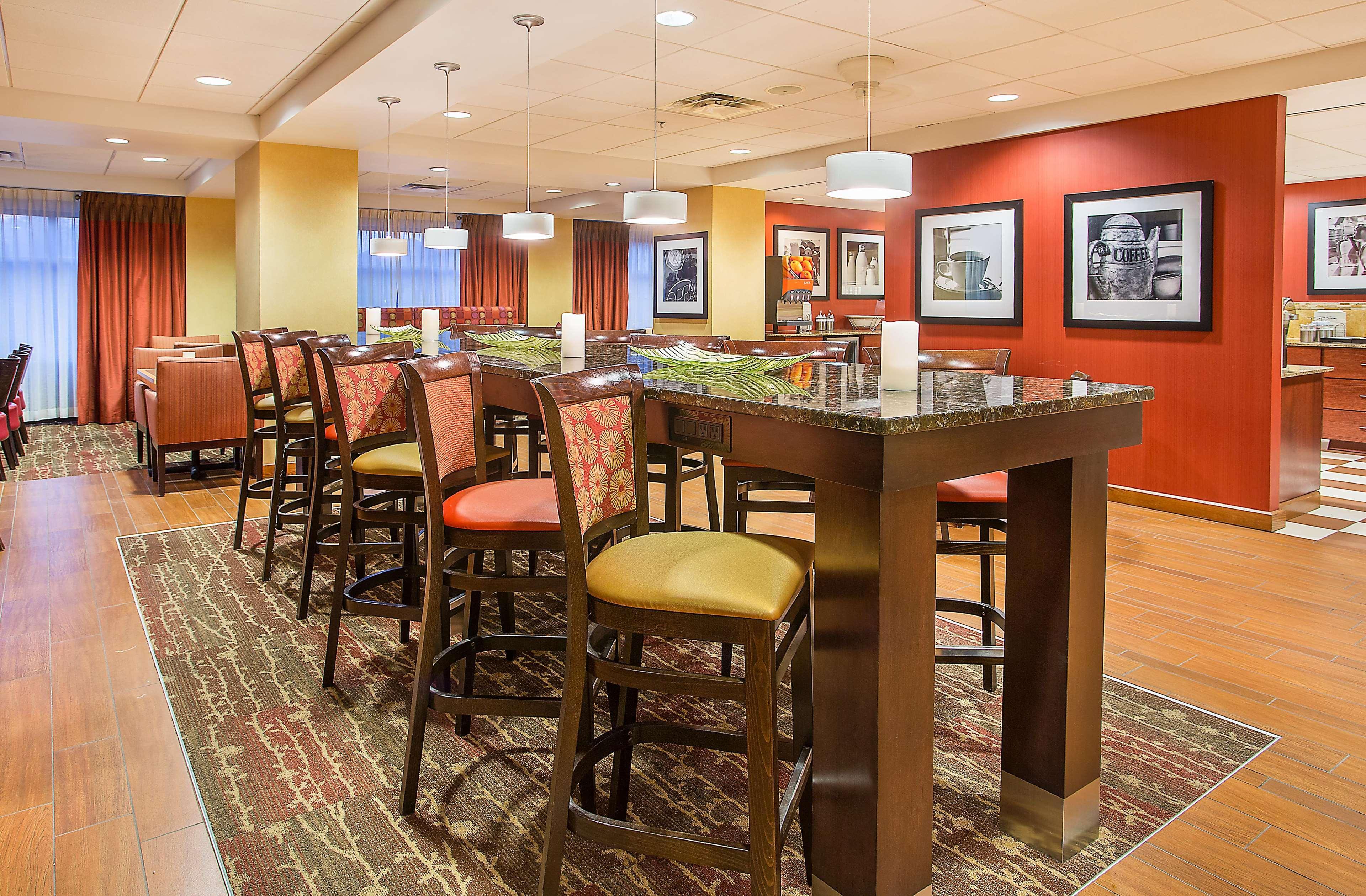 Hampton Inn Knoxville-West At Cedar Bluff Екстер'єр фото
