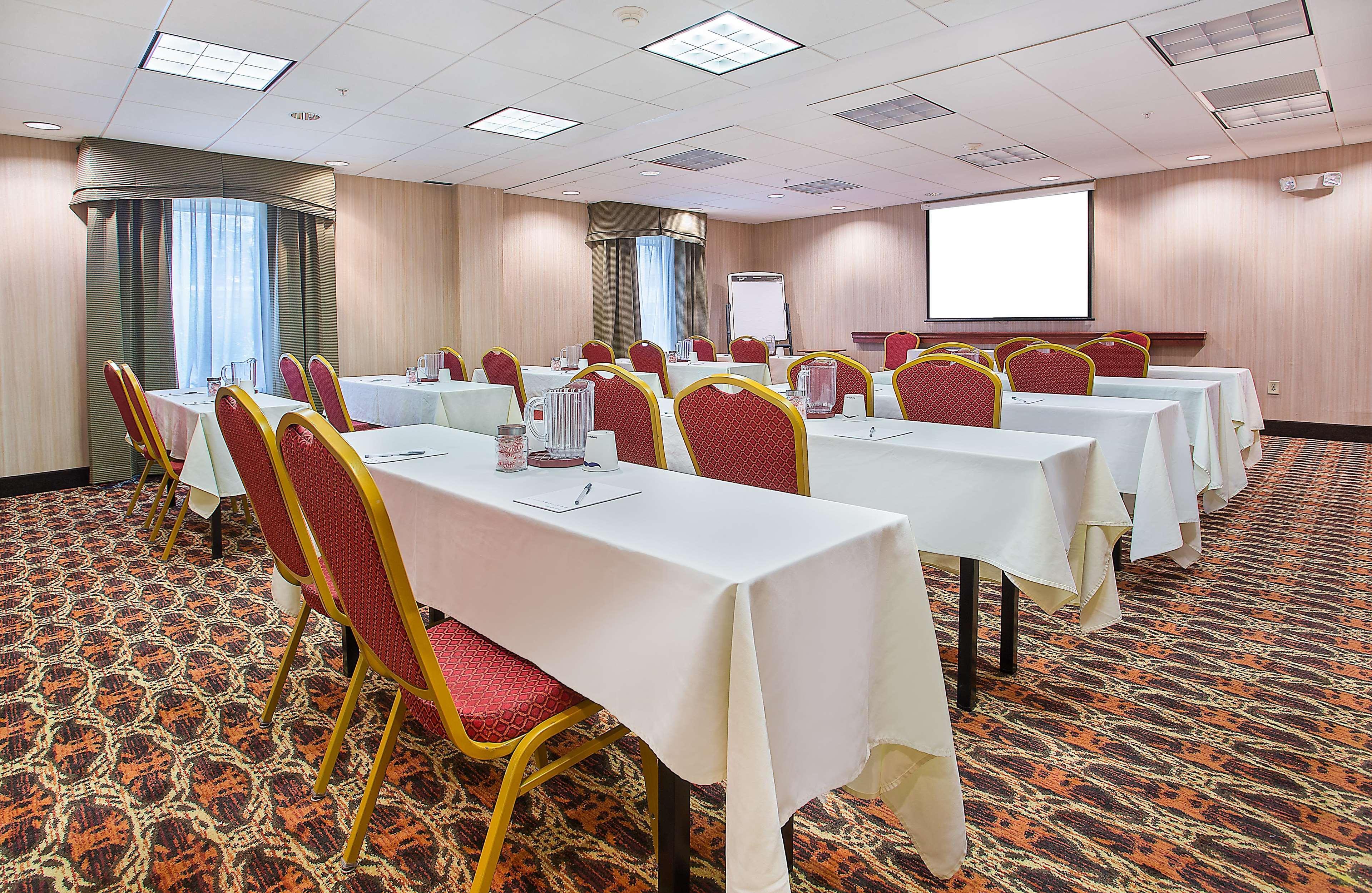 Hampton Inn Knoxville-West At Cedar Bluff Екстер'єр фото