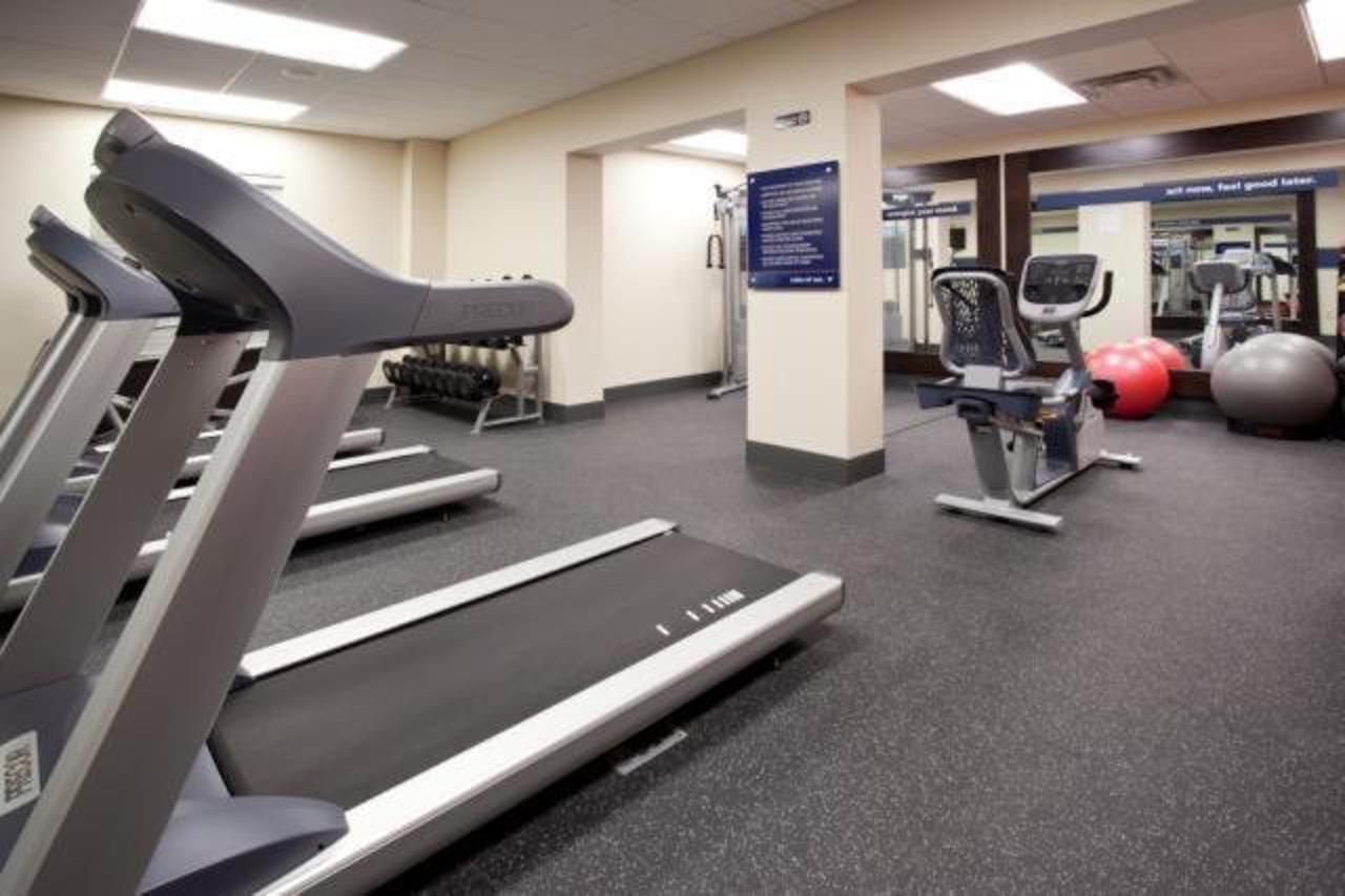Hampton Inn Knoxville-West At Cedar Bluff Екстер'єр фото