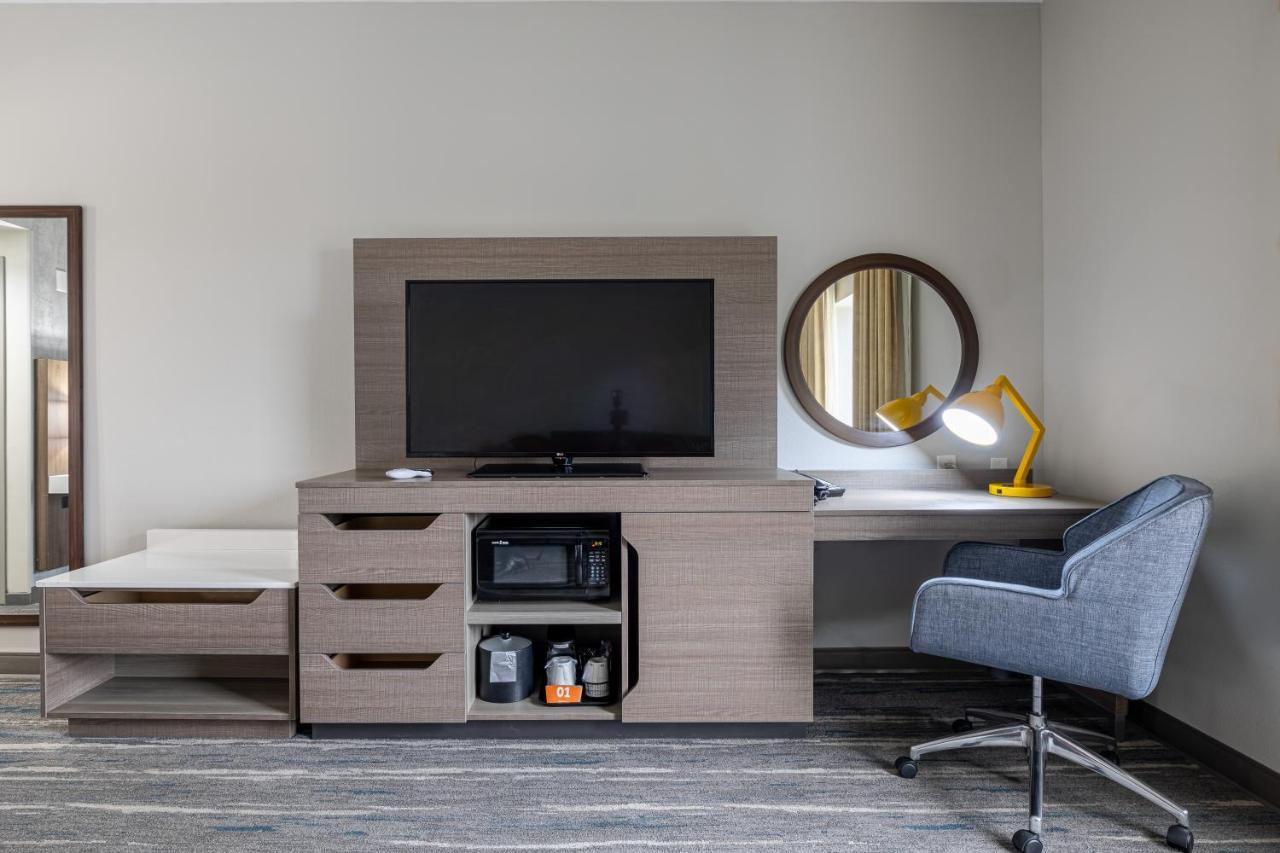 Hampton Inn Knoxville-West At Cedar Bluff Екстер'єр фото