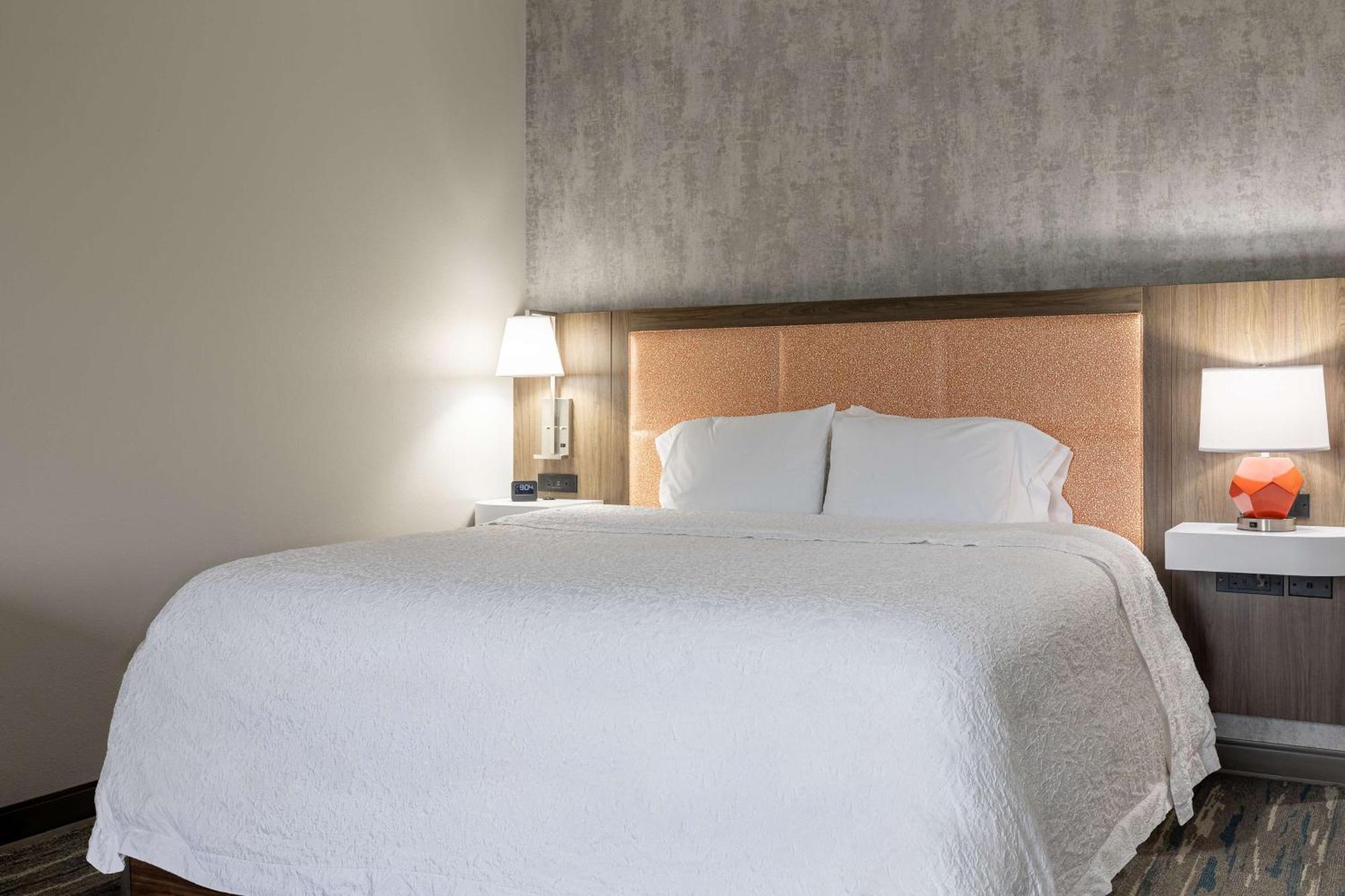 Hampton Inn Knoxville-West At Cedar Bluff Екстер'єр фото