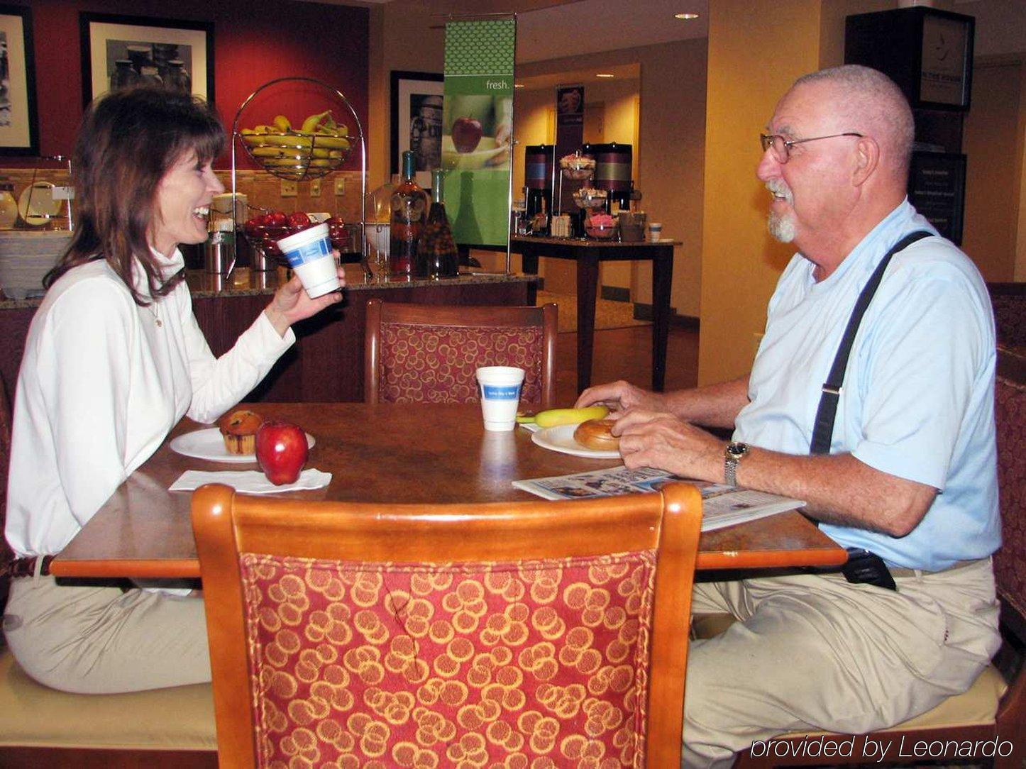 Hampton Inn Knoxville-West At Cedar Bluff Ресторан фото